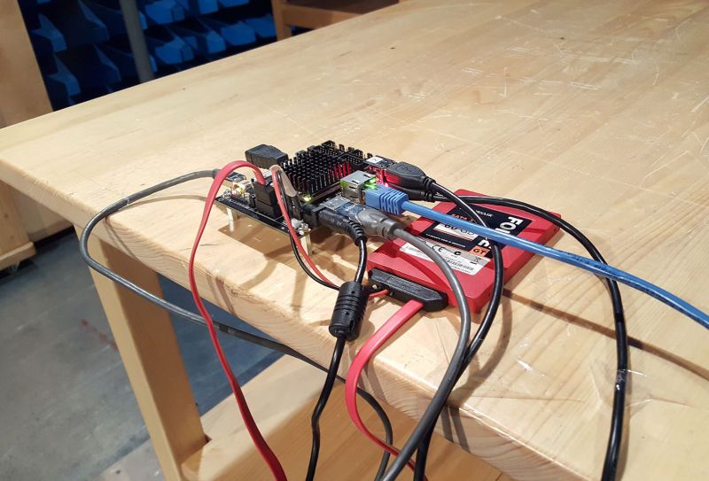 iMX6 TinyRex Development Kit-EMC-Testing bare board with SATA.jpg